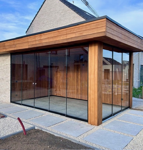 Luxe glazen maatwerk schuifsysteem | breedte tot 600cm x hoogte tot 260cm
